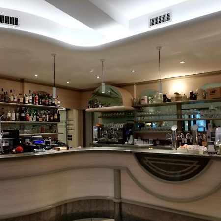 Albergo Villa Eva Costermano sul Garda Exterior foto