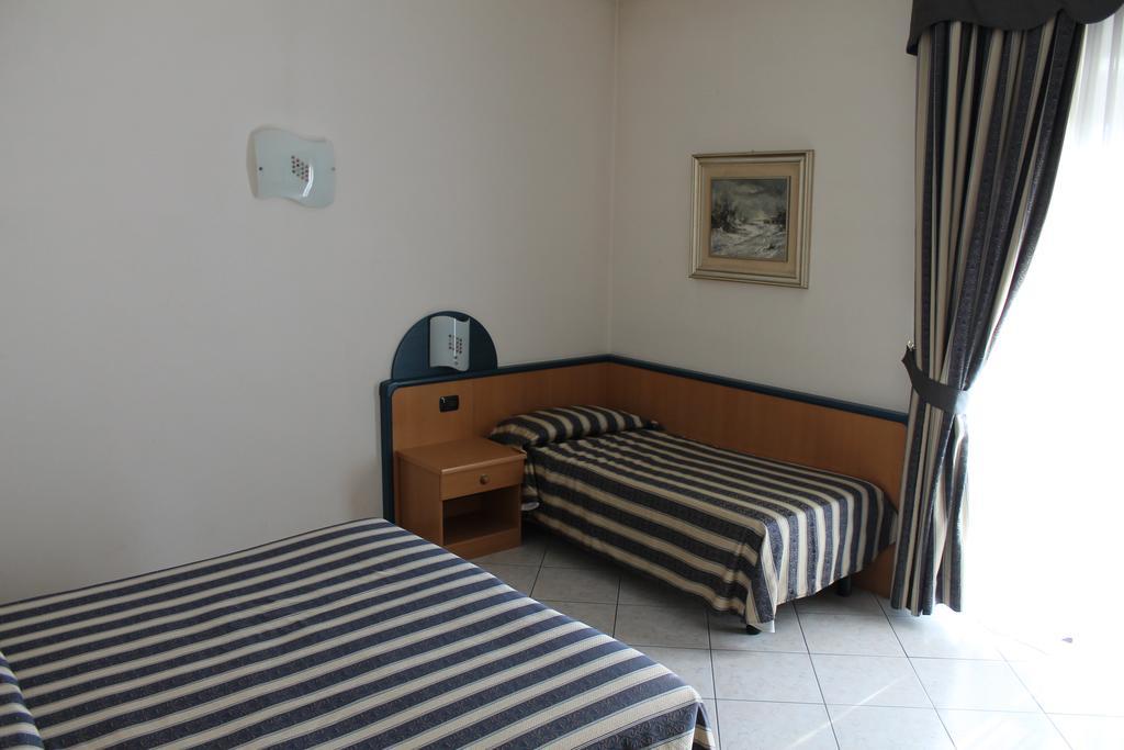 Albergo Villa Eva Costermano sul Garda Exterior foto